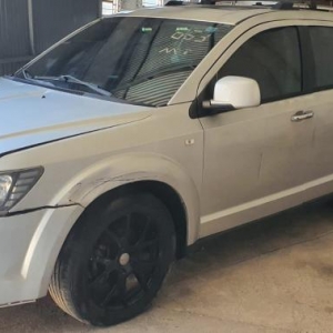LOTE 014 - Dodge/Journey RT