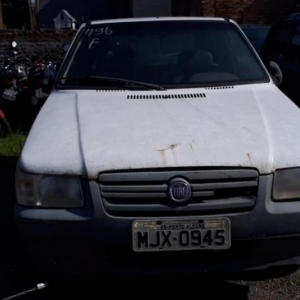 LOTE 010 - AUTOMÓVEL FIAT/UNO MILLE WAY ECON, ANO/MODELO: 2012/2013, PLACA: MJX0945