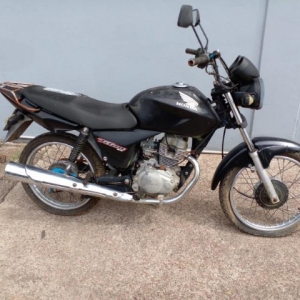 LOTE 023 - MOTOCICLETA HONDA/CG 150 TITAN ES, ANO/MODELO: 2005, PLACA: IMS9761