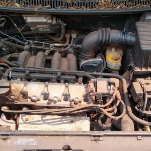 LOTE 02 - VW/Polo 1.6 Sportline