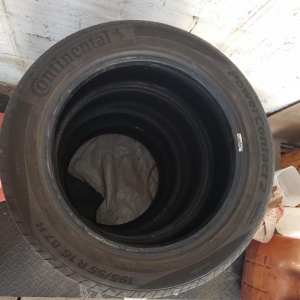 LOTE 003 - 3 pneus Continental  e 1 pneu Wanli Harmonic Plus