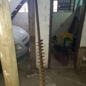 LOTE 008 - Equipamentos para construção de pavilhão e muros de concreto