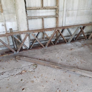 LOTE 008 - Equipamentos para construção de pavilhão e muros de concreto