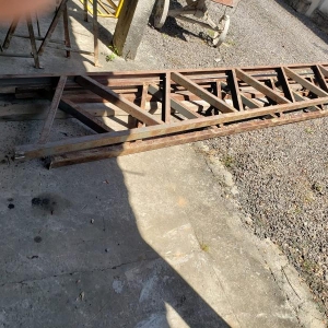 LOTE 008 - Equipamentos para construção de pavilhão e muros de concreto