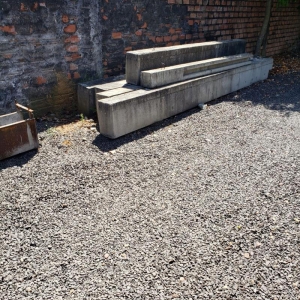 LOTE 008 - Equipamentos para construção de pavilhão e muros de concreto