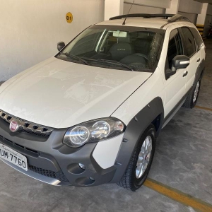 LOTE 002 - FIAT PÁLIO WEEKEND ADVENTURE 2013/2014 - Placas IUM7760