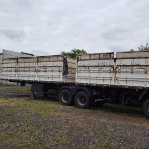 LOTE 013 - Dois Semi-Reboques NOMA