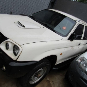 LOTE 001 - MMC/L200 4X4 GL