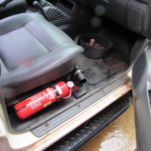 LOTE 001 - MMC/L200 4X4 GL