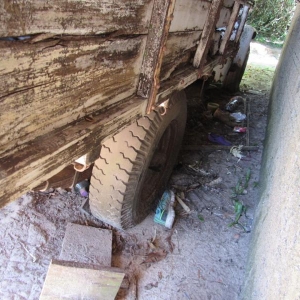 LOTE 002 - Toyota/Bandeirante