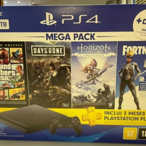 LOTE 009 - 05 Consoles Sony PS4 novos