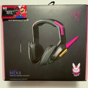 LOTE 013 - 1 Headset Razer "Meka D.Va"