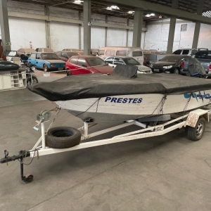 LOTE 001 - Lancha – Motorboat, Motor, potência(HP): 60,00, nome de fabricação: Yamaha