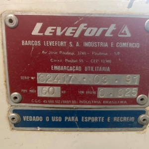 LOTE 001 - Lancha – Motorboat, Motor, potência(HP): 60,00, nome de fabricação: Yamaha