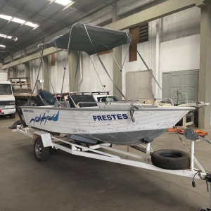 LOTE 001 - Lancha – Motorboat, Motor, potência(HP): 60,00, nome de fabricação: Yamaha