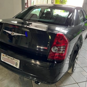 LOTE 003 - Automóvel I/Chrysler 300C SRT8, ano/modelo 2009/2009