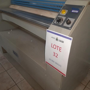 LOTE 032 - LAVANDERIA - SESA