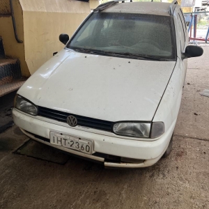 LOTE 001 - Veículo VW Parati, modelo CL 1.6 MI, ano de fabricação 1998, placa IHT2360