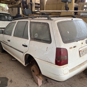 LOTE 001 - Veículo VW Parati, modelo CL 1.6 MI, ano de fabricação 1998, placa IHT2360