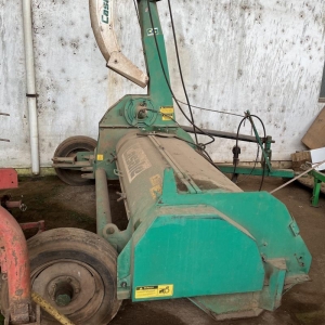 LOTE 014 - Colhedeira de Forragem, marca Casale, modelo CFC 180, ano 2012