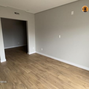 LOTE 001 - Área de 360,00m², edificada uma casa residencial em alvenaria de 377,62m² e uma piscina residencial em fibra com 13,71m², localizada na Rua dos Araçás, nº 243, bairro Montanha, Lajeado/RS