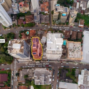 LOTE 002 - Apartamento n° 1201, com área real privativa de 175,85m² + Box n° 008 + Box n° 0010, no CONDOMÍNIO COMERCIAL E RESIDENCIAL FRATELO, situado na Rua Pedro Albino Müller, n° 216, bairro Americano,  Lajeado/RS