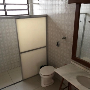 LOTE 003 - Apartamento nº 08 com área total de 119,25m², localizado no Edifício Vila Rica, sito à Rua Osvaldo Aranha, nº 384,  São Leopoldo/RS