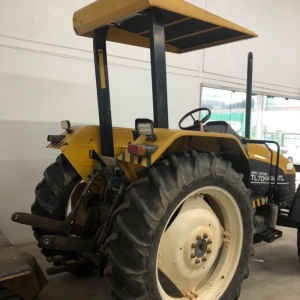 LOTE 02 - Trator New Holland