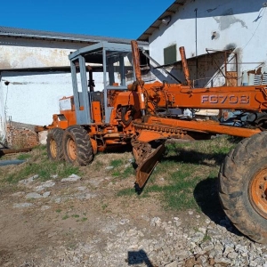 LOTE 003 - Motoniveladora Fiatt Allis FG70B, ano de fabricação e modelo 1997, placa IGW 2918