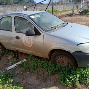 LOTE 007 - Chevrolet/Celta 4P Life, placa IOV 6090, ano/modelo 2008/2009
