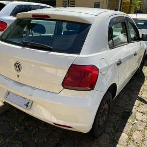 LOTE 002 - VW/ Gol Trendline 1.0, ano/modelo 2016/2017