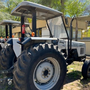 LOTE 006 - TRATOR Massey Ferguson 275