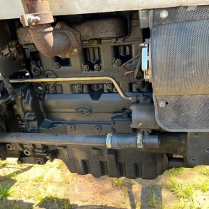 LOTE 006 - TRATOR Massey Ferguson 275