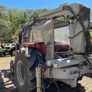LOTE 008 - TRATOR Massey Ferguson 290