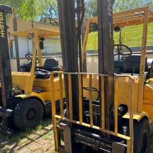LOTE 010 - EMPILHADEIRA HYSTER H 50 XM, frota EMP-0151