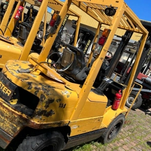 LOTE 010 - EMPILHADEIRA HYSTER H 50 XM, frota EMP-0151