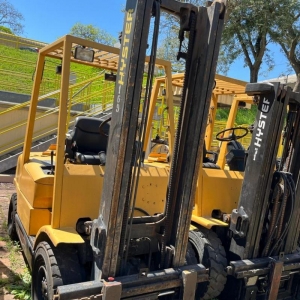 LOTE 011 - EMPILHADEIRA HYSTER H 50 XM, frota EMP-0169