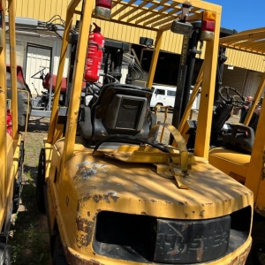 LOTE 016 - EMPILHADEIRA HYSTER H 55 XM, frota EMP-0061