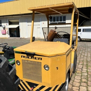 LOTE 019 - TRATOR RUCKER TH 1300, frota TRA-0007