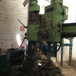 LOTE 048 - Furadeira Radial 0305.