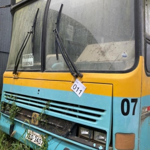 LOTE 011 - Ônibus, placas IEQ3407, Volkswagen VW/16 - 180 CD, 1996, Diesel, 184CV, 46 passageiros. Avaliado em R$5.300,00.