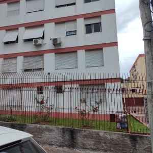 LOTE 009 - Apartamento no Edifício Parnaíba em Porto Alegre/RS