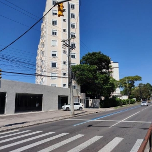 LOTE 007 - Apartamento novo e desocupado e BOX em Porto Alegre/RS