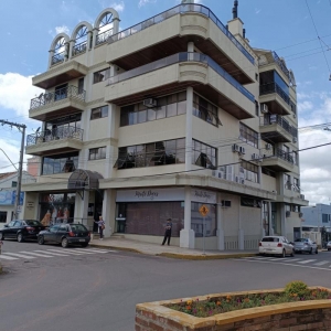 LOTE 014 - Apartamento 401 com área real privativa de 232,58m², localizado no Edifício Portal dos Açores, situado à rua Cônego Cordeiro, n° 573, Taquari/RS