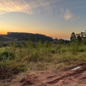 LOTE 002 - Terreno 06, na cidade de ENCRUZILHADA DO SUL/RS, na RUA PROFESSORA SANTA JÚLIA, com área de 225,00m²