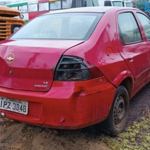 LOTE 001 - GM/Prisma MAXX, vermelho, ano/modelo 2009/2010