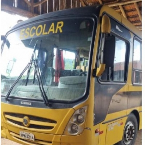LOTE 007 - Um Ônibus Escolar VW Induscar, 2008/2009