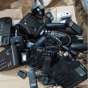 LOTE 001 - CONJUNTO DE APARELHOS DE TELECOMUNICAÇÃO