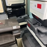 LOTE 001 - Lote composto por material de informática impressoras. Avaliado em R$ 500,00.