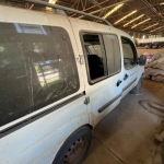LOTE 022 - Veículo Fiat/ Doblô Essence 1.8, ano/modelo 2014/2015, placa IWE3F28. Avaliado em R$ 3.500,00